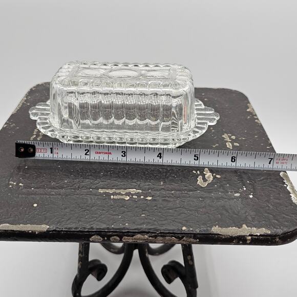 Hazel Atlas Glass Butter Dish Half-Stick Ridged Design Fitted Lid Vintage - Picture 4 of 4